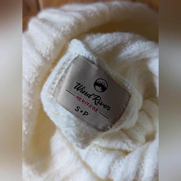 Windriver, women, size small, new, sweater - Picture 6 of 6